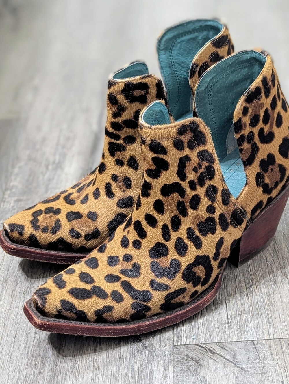 Ariat Women's Dixon Hair on Leopard Print Snip Toe Booties